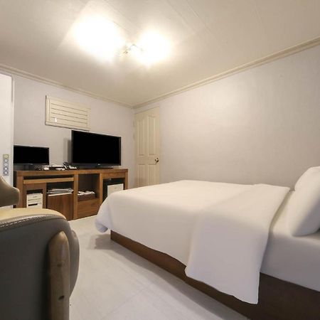 古德斯代格兰德春川汽车旅馆 外观 照片