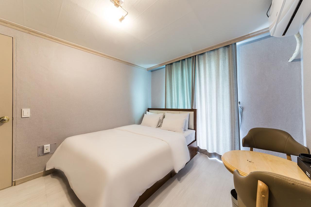 古德斯代格兰德春川汽车旅馆 外观 照片